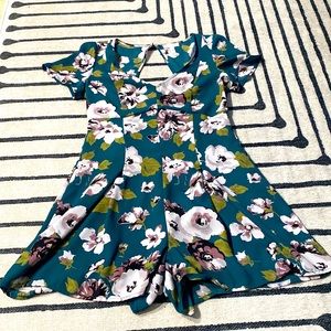 Leith Flowered Romper:Size Small